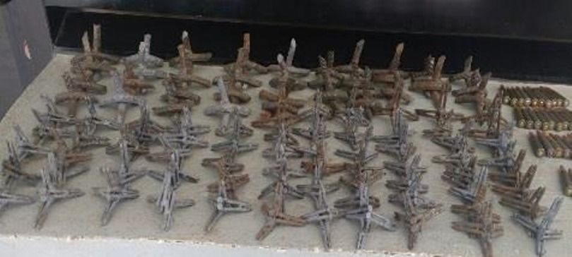 Elementos de la PGJT aseguran cinco vehículos en Díaz Ordaz  (1)