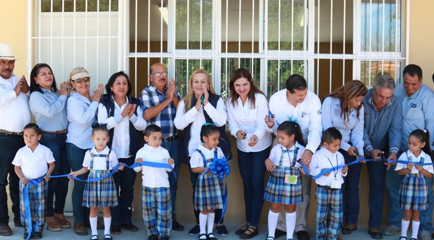 Gobierno de Alma Laura Amparán cumple compromisos contraídos con la Educación (1)