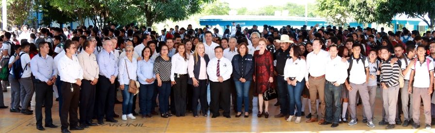 Total respaldo del Gobierno Municipal de Altamira a la Educación (2)