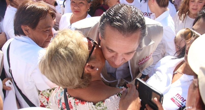 Impresionante inicio de campaña de A (3)