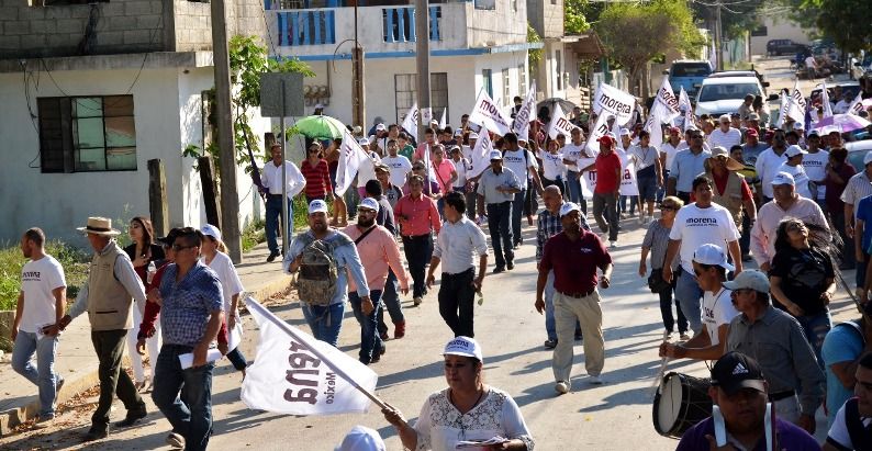 Maderenses esperan que Ya Sabes Qui (2)