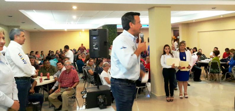 Maestros ya calificaron a Ismael y a Neto ¡aprobados! (2)