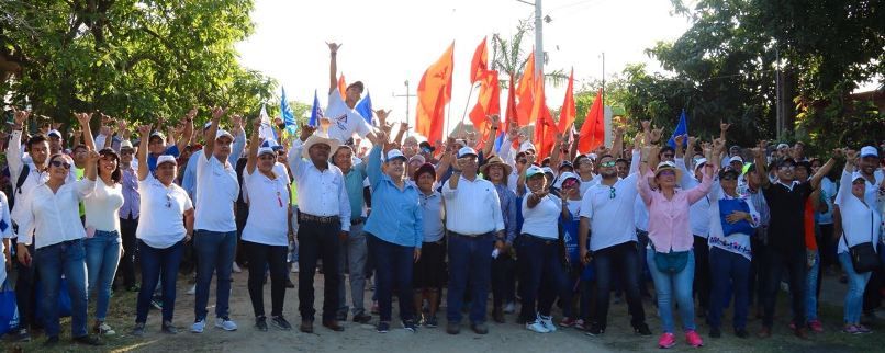 Miles de altamirenses apoya (3)