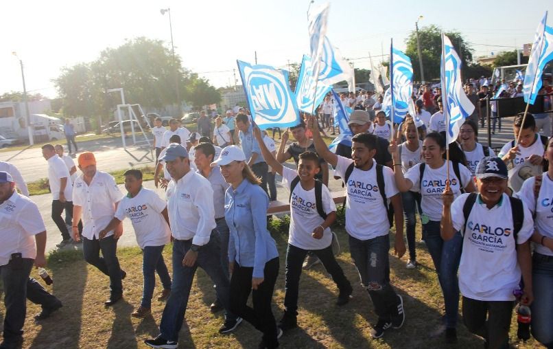 Para atender el tema de seguridad debe (1)