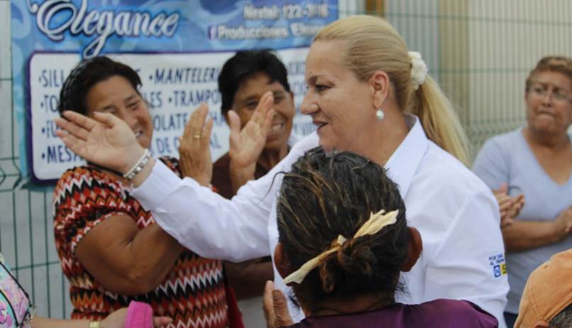 Sector Arboledas respalda a Alma Laura (2)