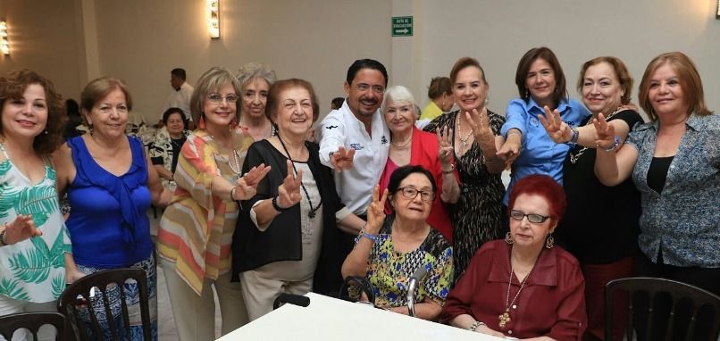 Son las mujeres part (3)