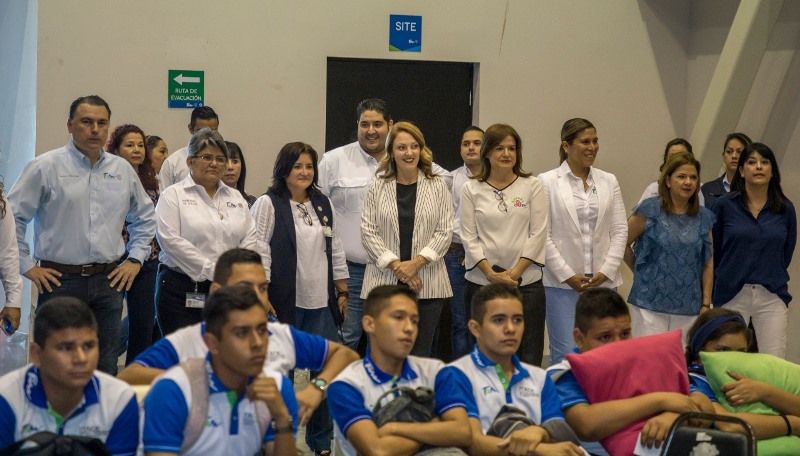 DIF-064-2018.-Inaugura Mariana Gómez Primer Foro de Influencer 2018 (3)