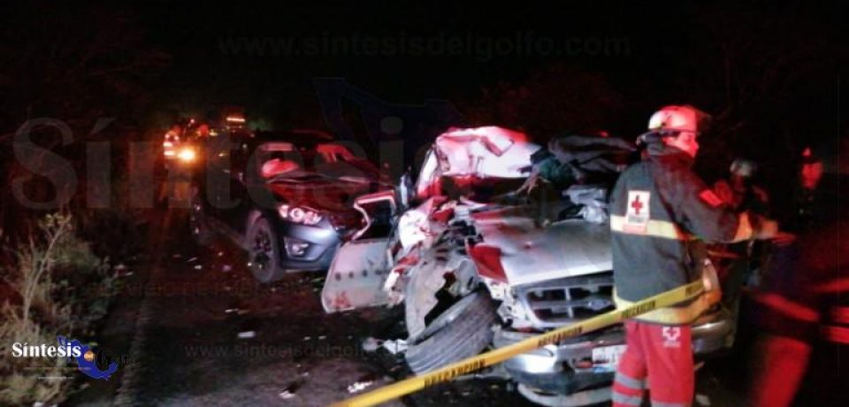 Un muerto y tres heridos en brutal carambola en Pánuco