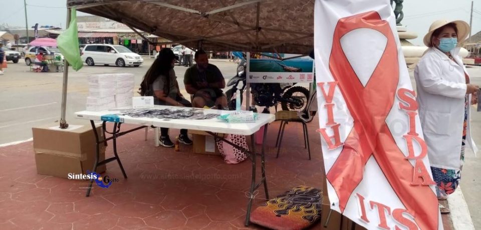 Secretaría de Salud realiza campaña de concientización en playa Miramar