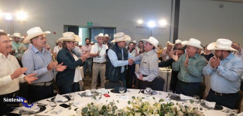Convoca Gobernador Francisco García Cabeza de Vaca a ganaderos de México a seguir fortaleciendo el sector