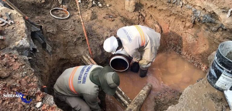 Repara COMAPA Altamira fuga de agua en sector rural