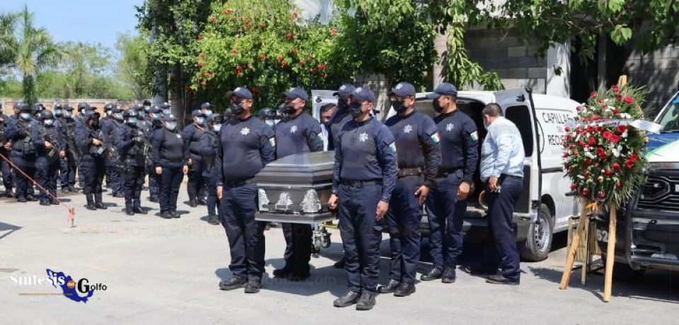 Rinden homenaje a policía caído en enfrentamiento en Ciudad Mante