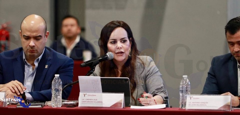 Alcaldesa de Nuevo Laredo presenta a gobernador proyectos de desarrollo
