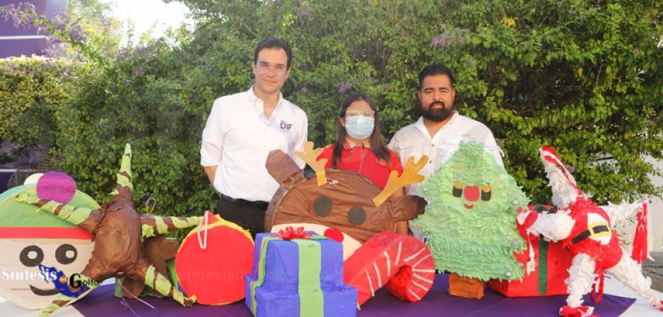 Alumnos de escuela primaria donan piñatas al DIF Tamaulipas
