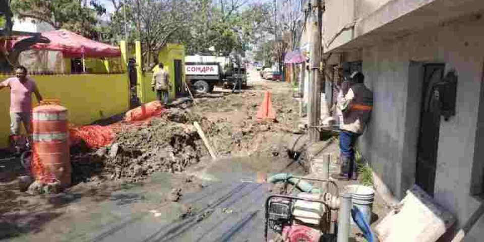 COMAPA Altamira repara fugas de agua en Arboledas, INFONAVIT Fidel Velázquez y Zona Centro
